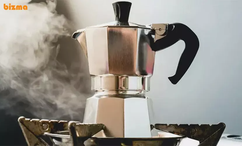طرز تهیه قهوه اسپرسو بدون دستگاه قهوه ساز 3 تهیه قهوه اسپرسو با موکاپات