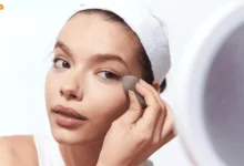 علت ماسیدن کرم پودر روی صورت چیست