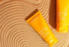 فلوئید ضد آفتاب چیست و چه تفاوتی با کرم دارد؟