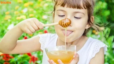 عوارض و فواید عسل برای کودکان و نوزادن