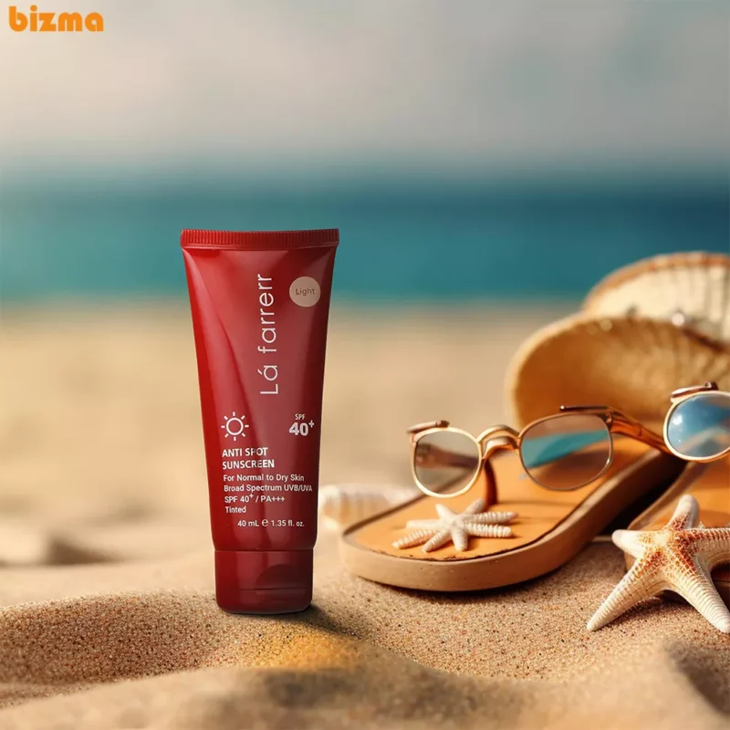کرم ضد آفتاب و ضد لک رنگی لافارر مدل SPF40-Light مناسب پوست نرمال و خشک حجم 40 میلی لیتر